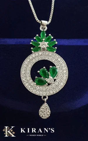Emerald Floral Statement | Pendant