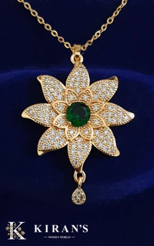 Emerald Golden | Floral Pendant