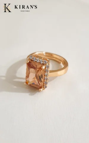Golden Elegance | Square Ring