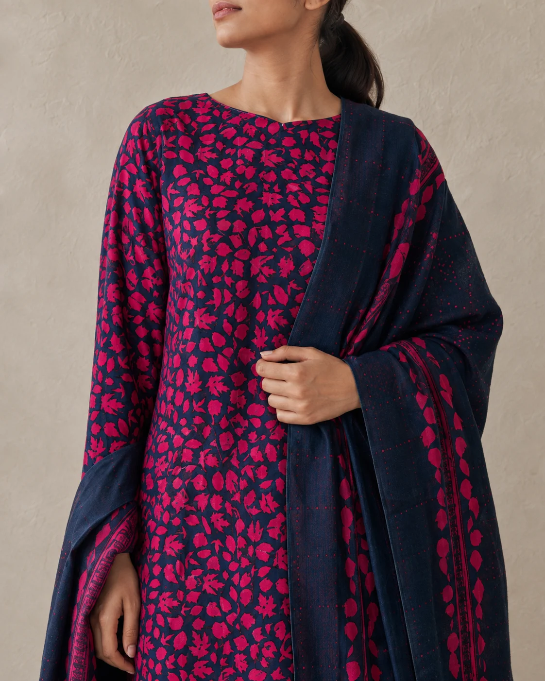 Modelled styling of 33 fabric.
